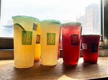 新冠肺炎_大家終於又聚在一起上班恢復以往的煙火氣息 新冠肺炎_大家終於又聚在一起上班恢復以往的煙火氣息